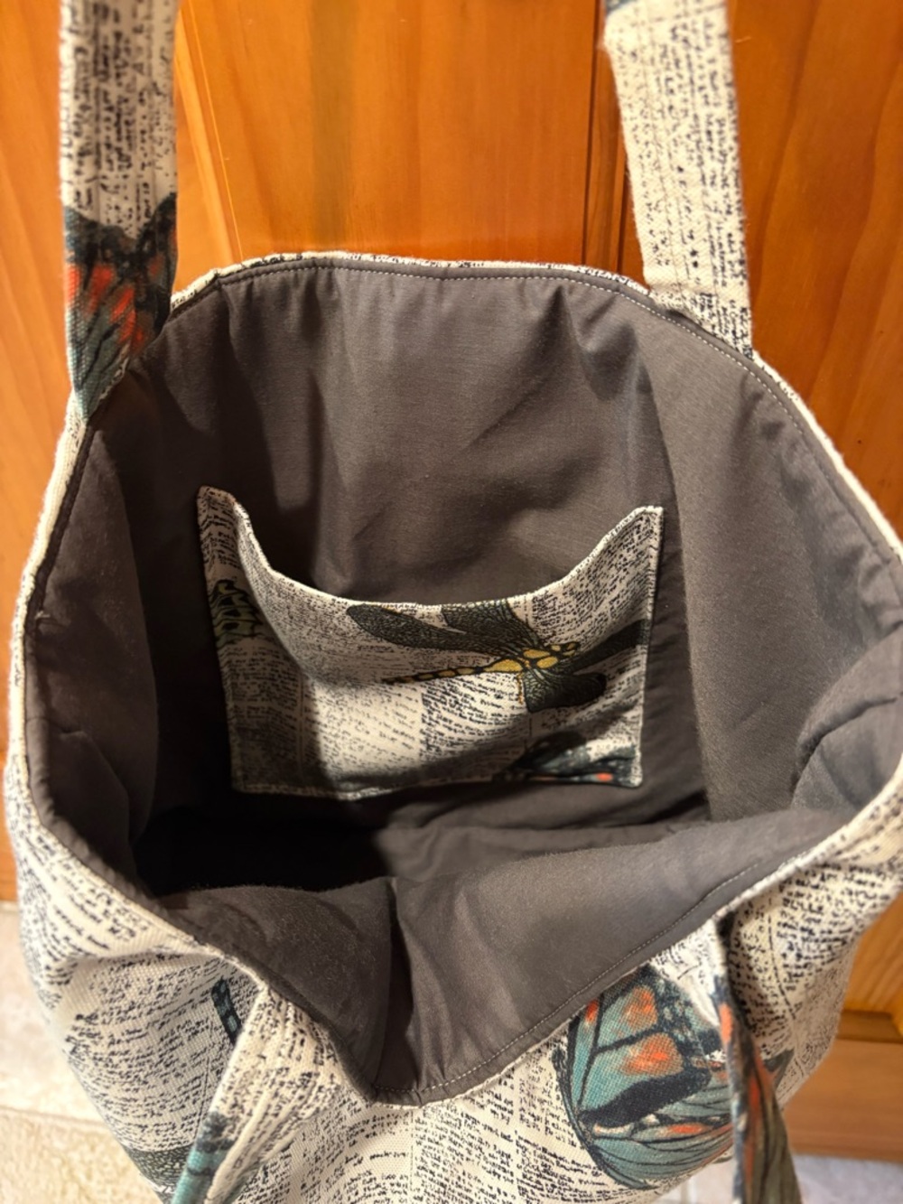 Tote w/ Matching Eyeglass case Butterfly & Dragonfly Print - Picture 4 of 7